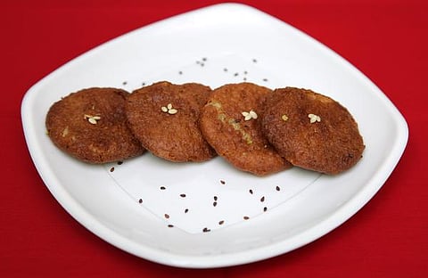 தீபாவளி நல்விருந்து! - தினை அதிரசம்