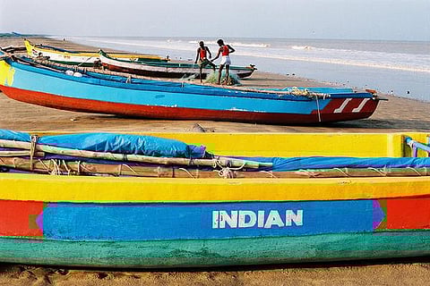 ஒளிரும் கண்கள் 09: ஆறுகாட்டுத் துறையில் ஒரு தியானம்