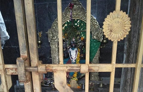 ஜோலார்பேட்டை அம்மன் கோயிலில் ஒரு சவரன் நகை; உண்டியல் பணம் ரூ.70 ஆயிரம் திருட்டு