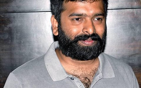 இனவெறிக்கு முற்றுப்புள்ளி வைக்க வேண்டும்: சிட்னி சம்பவம் குறித்து சந்தோஷ் நாராயணன் வேதனை