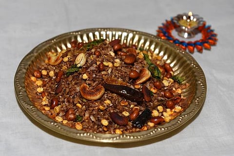 தலைவாழை: திருக்கார்த்திகை விருந்து! - கார்த்திகை கார அவல் பொரி