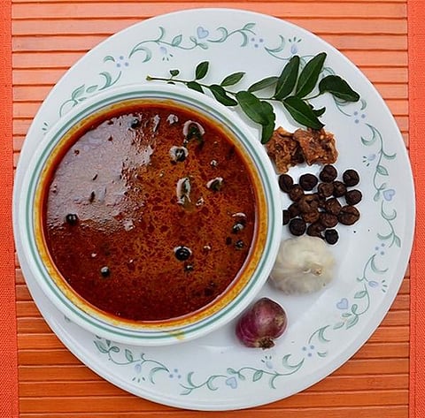 மணக்கும் நெல்லை! - வற்றல் குழம்பு