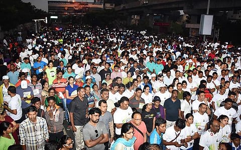 பசுமை பரப்பை அதிகரிக்க வலியுறுத்தி சென்னையில் விழிப்புணர்வு மாரத்தான்: ஆயிரக்கணக்கானோர் பங்கேற்பு