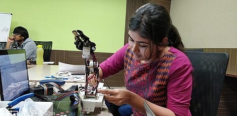 பணி பிரம்மாக்கள்!