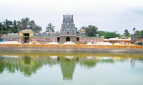 ஒரே நாளில் ஐந்து பூஜைகள், ஐந்து தலங்கள்!
வாழ்வை வளமாக்கும் பஞ்ச ஆரண்ய தலங்கள்!