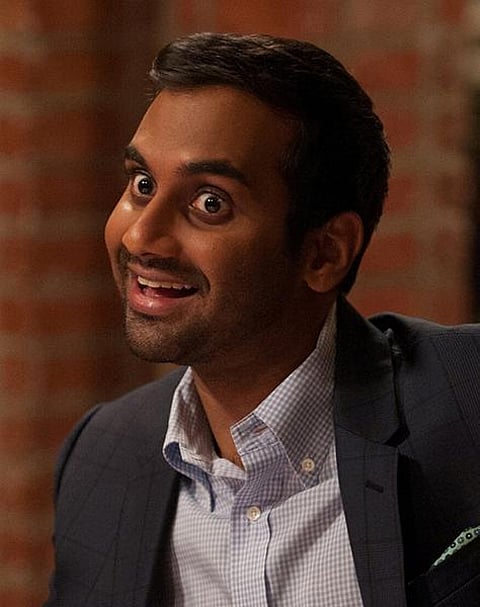 ‘கோல்டன் குளோப்’ பெற்ற முதல் தமிழ் நடிகர்: ஹாலிவுட் தொடரில் எம்ஜிஆர் பாடல்