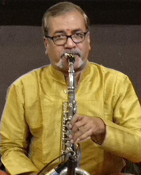 சாக்ஸபோனில் ஒரு குதிரையோட்டம்