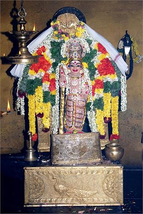 வெற்றிவேல் முருகனுக்கு... 8: கரும்பு’ முருகன்!