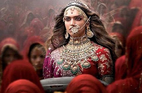 3 நாளில் ரூ.50 கோடிக்கும் அதிகமாக வசூலைக் குவித்த பத்மாவத்