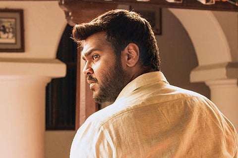 ‘கேமராவைக் கீழே வைக்க மாட்டேன்’ - சண்முகபாண்டியன் பேட்டி