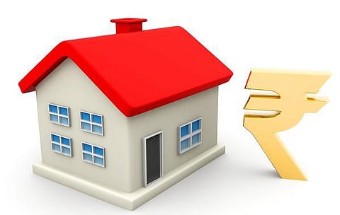 பழைய வீட்டின் மீது ஒரு புதிய வீடு