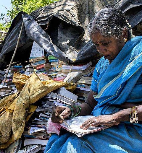 ஆழ்வார் புத்தகக் கடை இனி என்னவாகும்?