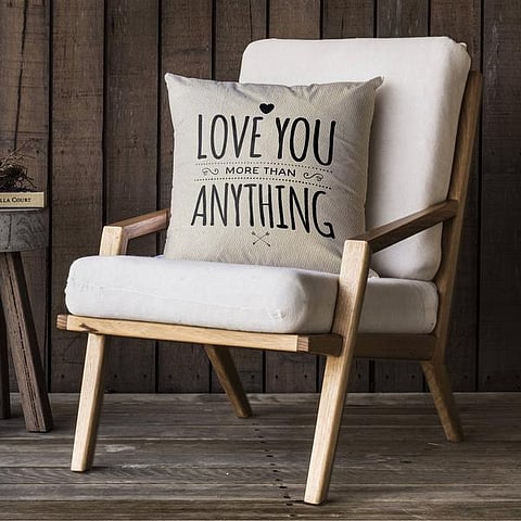 காதல் செய்வோம்: காதல் மணம் கமழும் அறைகள்!