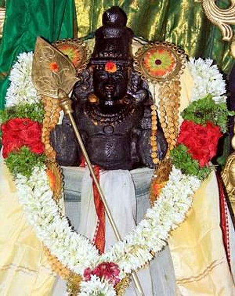 வெற்றிவேல் முருகனுக்கு... 20 :
துயரங்கள் போக்கும் தோரணமலை நாயகன்!