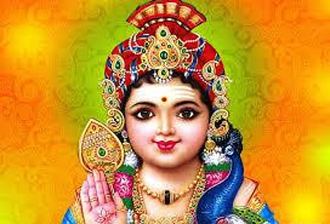 வெற்றிவேல் முருகனுக்கு... 22:
படிப்படியாய் உயரச் செய்யும் படிபூஜை!