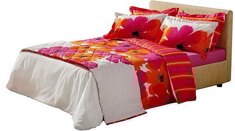 படுக்கையறை அறைக்கலன்கள்