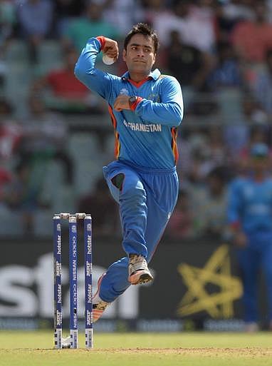 அதிவேக 100 விக்.: உலக சாதனைக்கு வெகு அருகில் ஆப்கான் ஸ்பின்னர் ரஷீத் கான்