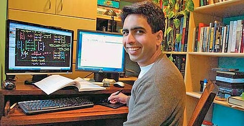 இணையவழிக் கல்வியின் சூப்பர் ஸ்டார்