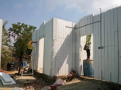 சிக்கனமாக ஒரு வீடு!