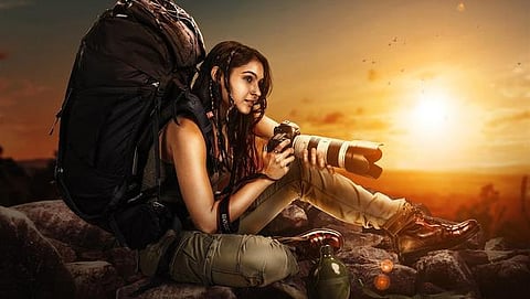 திரை வெளிச்சம்: கதாநாயகனிடம் தப்பித்து...