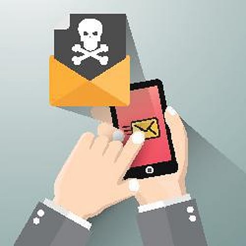 போலி எஸ்எம்எஸ் தரும் பாடங்கள்