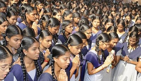 பிளஸ் 2 தேர்ச்சி விகிதத்தில் விருதுநகர் முதலிடம்; கடைசி இடத்தில் விழுப்புரம்