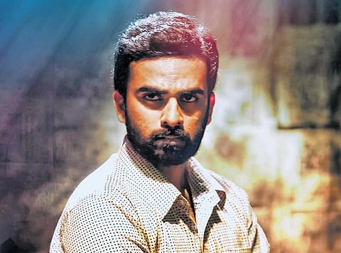 இயக்குநரின் குரல்: ஆக்ஸிஜன் தரும் ஒருவன்! - ஆனந்த் கிருஷ்ணன்