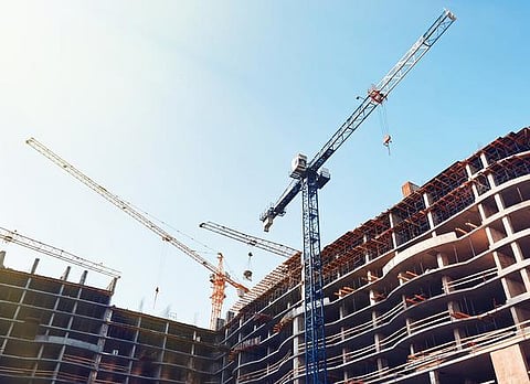 எதனால் அது ரியல் எஸ்டேட்?