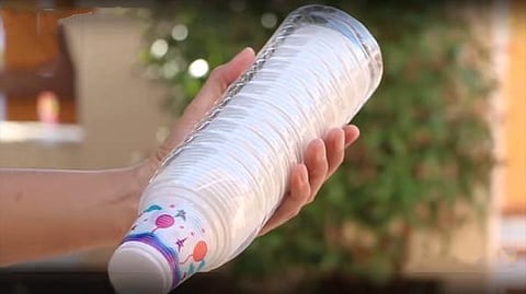 பாட்டில்கள் குப்பையில் போடுவதற்கல்ல !