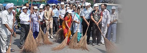 இந்தியாவின் சமூக மாசின் வெளிப்பாடுதான் சுற்றுச்சூழல் மாசு!: தெருக்களை மட்டுமல்ல, மனங்களையும் தூய்மைப்படுத்த வேண்டும்