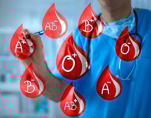 உடல் எனும் இயந்திரம் 27: ரத்தத்தில் எத்தனை வகை?