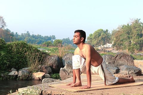 இனிப்பு தேசம் 11: யோகாவில் கரையும் சர்க்கரை!