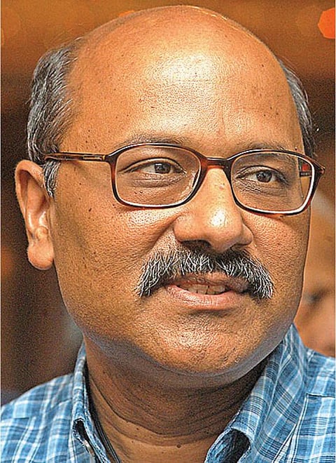 பெருமை பாராட்டிக் கொண்டது போதும் மோடி அரசே!