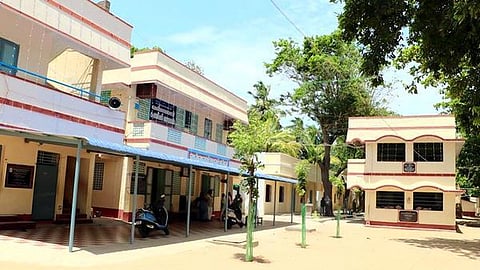 காவிரிக் கரையில் கலங்கரை விளக்கம்: கும்பகோணம் ஆசிரமத்தின் கதை