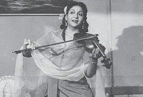 ராகயாத்திரை 14: கண்களும் கவி பாடுதே!