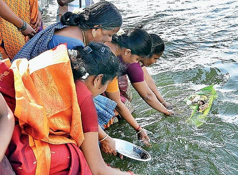 வருக பெருக காவிரி