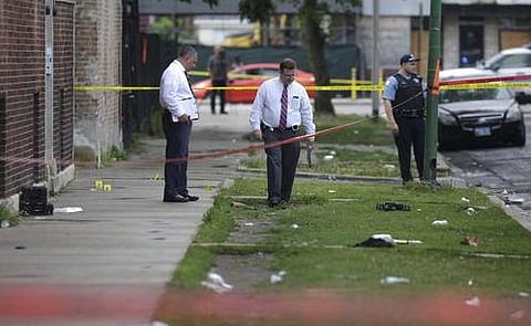 அமெரிக்காவில் 7 மணி நேரத்தில் 10 இடங்களில் துப்பாக்கிச் சூடு: 5 பேர் பலி