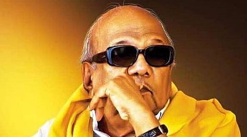 கருணாநிதி மறைவுக்கு ஏழு நாள் அரசு துக்கம்; ராணுவ மரியாதையுடன் உடல் அடக்கம்: தமிழக அரசு அறிவிப்பு