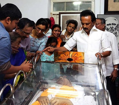 ஒரே ஒருமுறை ‘அப்பா’ என அழைத்துக் கொள்ளட்டுமா தலைவரே! - ஸ்டாலின் உருக்கமான கடிதம்