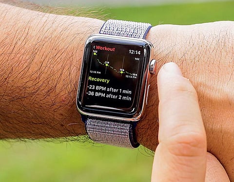 கேட்ஜெட் புதிது: ஆப்பிளின் ஸ்மார்ட் வாட்ச்!