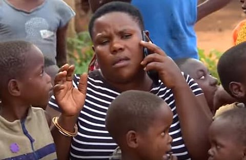 44 குழந்தைகளுக்கு தாயான 40 வயது பெண்