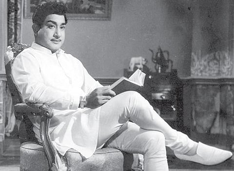 சிவாஜியின் பார்வையில் கமல் – ரஜினி