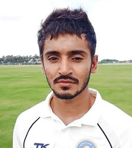 சி.கே. நாயுடு கோப்பை: ஒரே இன்னிங்சில் 10 விக்கெட் வீழ்த்தி புதுச்சேரி அணி வீரர் சாதனை