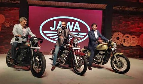 அறிமுகமானது 70களின் நாயகன் ‘ஜாவா’ பைக்: விலை என்ன? - மாடல்கள் விபரம்