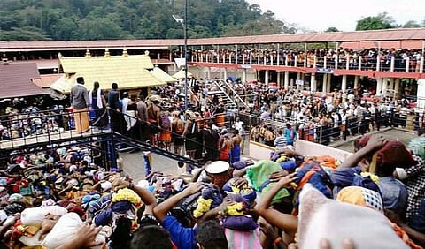 சபரிமலை செல்லும் தமிழக பக்தர்களுக்காக சென்னையில் சிறப்பு தகவல் மையம்: இலவச தொலைபேசி எண்ணும் அறிவிப்பு