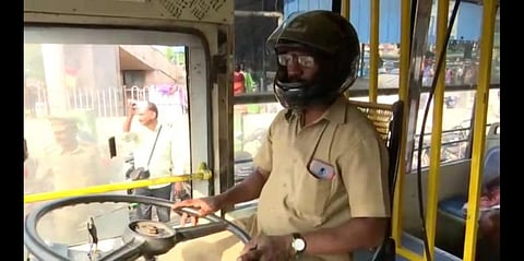 புதுச்சேரியில் பாஜக முழு அடைப்புப் போராட்டம்: 30 வாகனங்கள் கண்ணாடி உடைப்பு; கடைகள் மூடல்