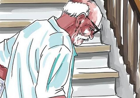 கவனிக்காமல் கைவிடப்படும் வயது முதிர்ந்த பெற்றோர் வாரிசுகளுக்கு கொடுத்த தான செட்டில்மென்டை ரத்து செய்யலாம்: சட்டப்படியான புதிய வழிமுறைகளை வெளியிட்டது பதிவுத்துறை 