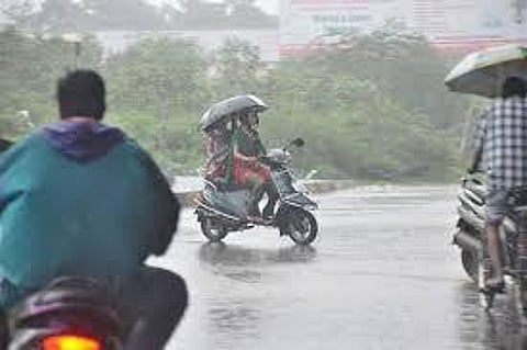 தமிழகம், புதுச்சேரியில் 3 நாட்களுக்கு மழை பெய்யும்: வானிலை ஆய்வு மையம் தகவல்