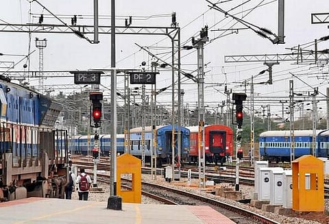 மேல்மருவத்தூரில் தைப்பூச திருவிழா: நாளை முதல் விரைவு ரயில் நிற்கும்