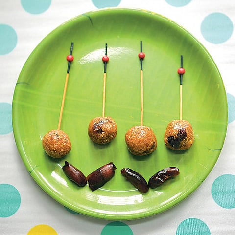 குழந்தைகளும் சமைக்கலாம்: பொட்டுக்கடலை லாலிபாப்